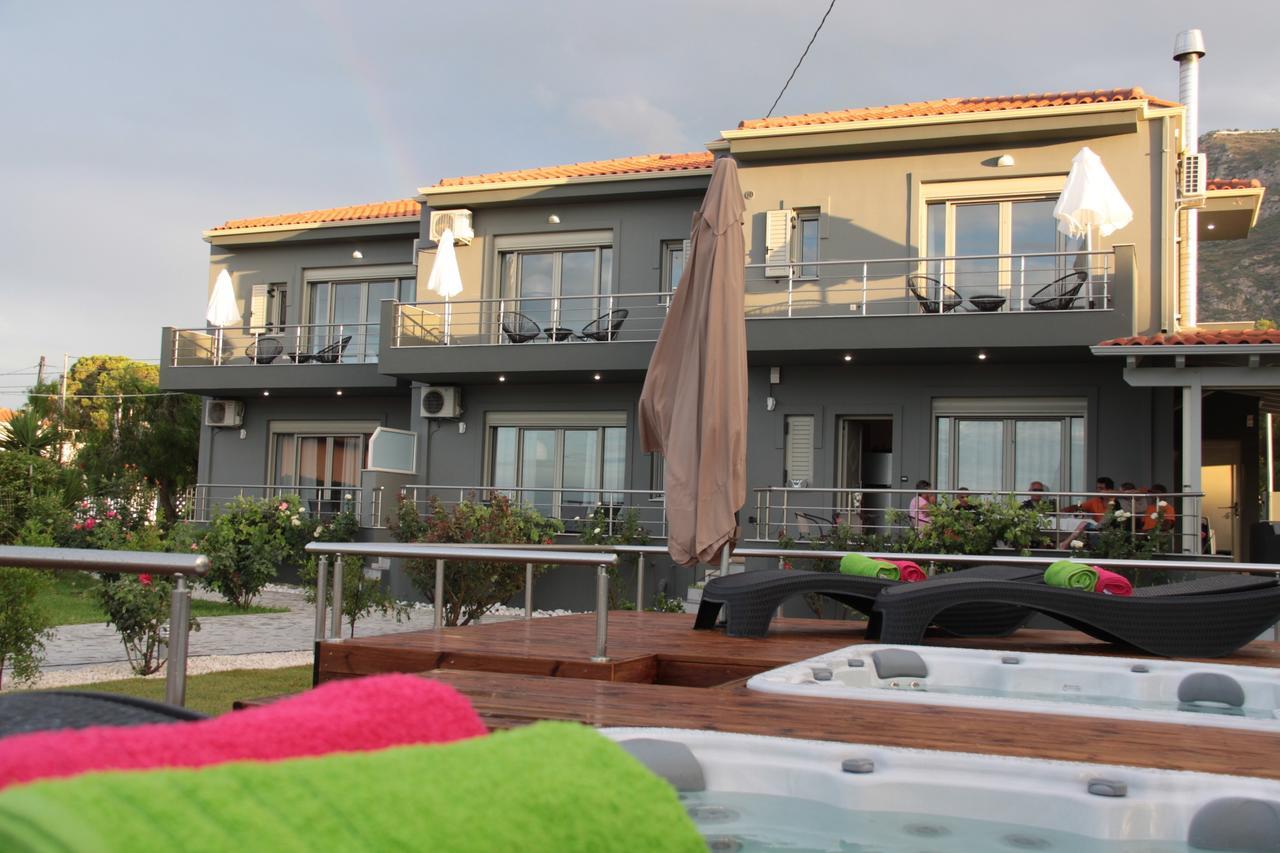 Isola Apartments Xylokastro Exterior foto